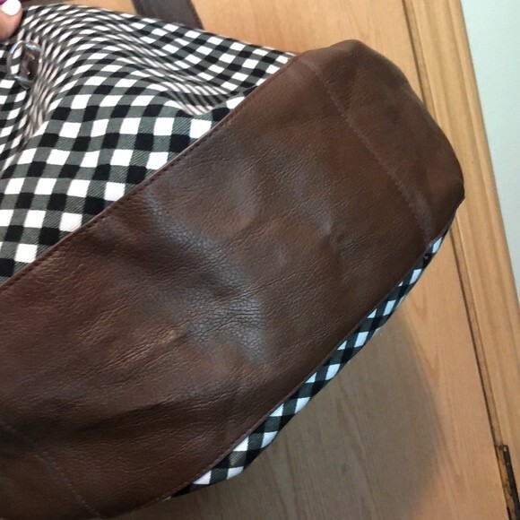 Sloane Ranger black and white checkered gingham print medium tote shoulder bag - Picture 7 of 10